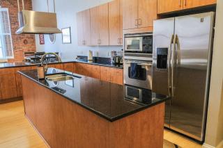 1800 Sq Ft Loft Downtown Near Convention Center - 5