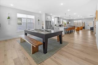 Lux House Furnished for Comfort - 1