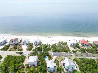Our Kind of Paradise Pool-Pet Friendly- Sleeps 12 - 9