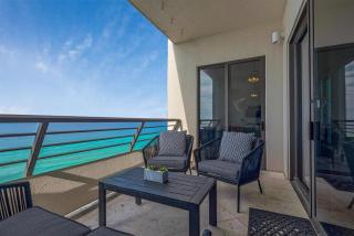 Upscale Luxury PENTHOUSE! Beachfront with AMAZING VIEWS, One-of-a-kind - Destin - 3
