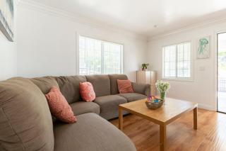 Ideal 4BR2BA Home for Family Vacations - 1