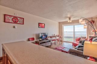 Beachfront Suite - Ground Floor - Pool and Sauna - 1