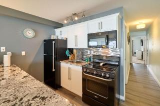 Premium Second Floor Beachfront Suite - Sleeps 4 - Pool and Sauna - 1