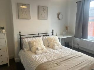 The bluebird bed and breakfast - Headingley - 4