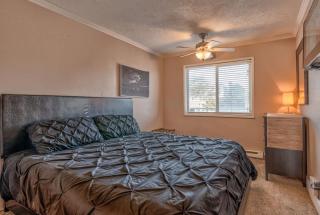 Luxurious Oceanfront Suite - Sleeps 6 - Second Floor - Pool and Sauna - 7