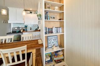 Gorgeous Beachfront Suite On Second Floor - Sleeps 4 - Pool and Sauna - 1