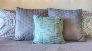 Beautiful Oceanfront Suite - Pool and Sauna - Second Floor - Sleeps 4 - 1