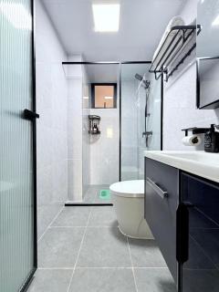 One Bedroom - Marina Bay Westlands - 9