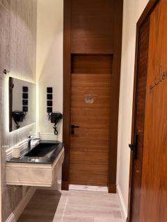 غرفة مريحة بوسط جدة - 5