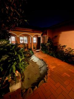 Umhlanga Self Catering Accommodation - Durban - 0