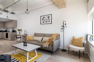 1BR for Professionals at MK Central with Free Parking and Fast Wi-Fi - Milton Keynes - 0