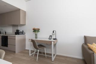 1BR for Professionals at MK Central with Free Parking and Fast Wi-Fi - Milton Keynes - 4