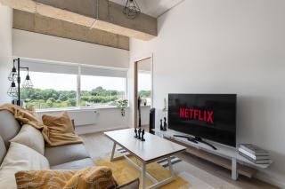 1BR for Professionals at MK Central with Free Parking and Fast Wi-Fi - Milton Keynes - 2