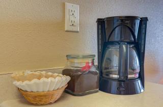 Spacious Top Floor Oceanfront Suite - Pool and Sauna - Sleeps 4 - 2