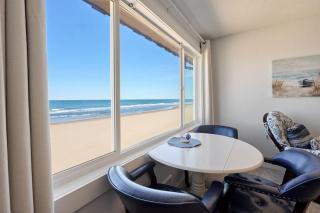 Oceanfront Suite - Top Floor - Pool and Sauna - Sleeps 6 - 6