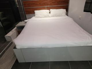 House 44, The Caesar's Hotel and Apartment - Ikeja - 0