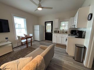 Mitharvard, Central Sq, 2 Room Studio W Porch - Cambridge - 8