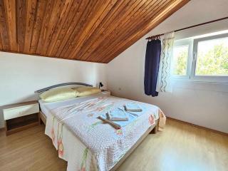 Two-Bedroom Apartment in Medulin VII - 3