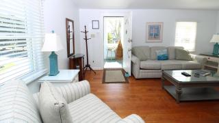 324 First Ave - 6