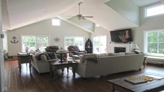 Bay Breeze - Town Bank - 5