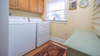Lillys Butterscotch Cottage-5 Bdrm W-Bonus Loft!! - Cape May - 1