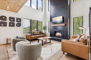 Horizons Ahead By Beyond Expectations W Pool - 2