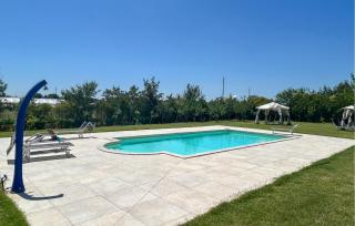 Stunning Apartment In Manciano - 3