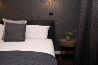 Luxury City Edge Warehouse Retreat - Melbourne - 8