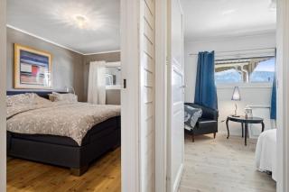 Large apartment for max 13pax Tromsø - 1