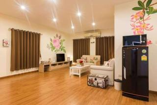 Charming Cartoon-Themed 3BR Family Villa with Karaoke & Kitchen in Bonanza Khao Yai 适合家庭和朋友 , 會說中文 - Ban Bung Toei - 1