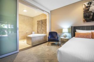 Nightcap at Macquarie Inn - Dubbo - 4