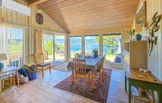 Cozy Home In Klokkarstua With House A Panoramic View - - 4