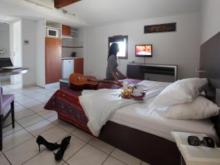 res La Barbacane, Carcassonne, studio for 2 people - Carcassonne - 6