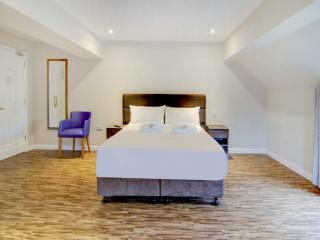 Standard Double Room - Exeter - 0