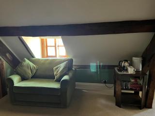 Rooftops Loft - Hay-on-Wye - 1
