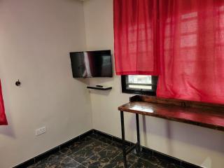 Deluxe Apartment Room #12 - 2