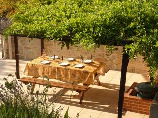 Pretty Holiday Home in Courry with Swimming Pool - Courry - 2