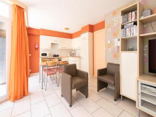Apartment in Ostend near Beach & Fort Napoleon - Oostende - 2