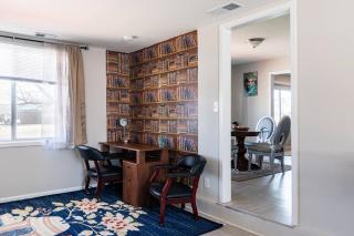 Global Vibe Parlor Renovated full kitchen&parking - 2