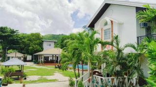 Beachfront Mansion and Seascape Villas Calatagan with Outdoor Pool - 0