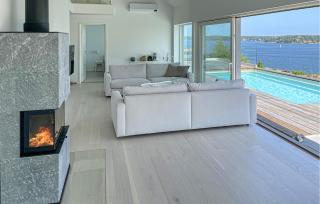 Beach Front Home In Åkersberga With Sauna - Åkersberga - 6