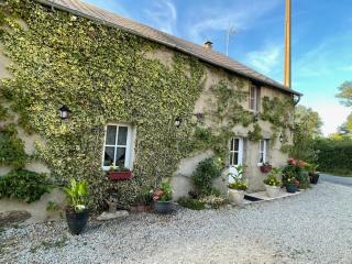 Charmant gîte avec jardin clôturé, cheminée et nombreux équipements près des stations thermales - FR-1-489-159 - La Petite-Marche - 0
