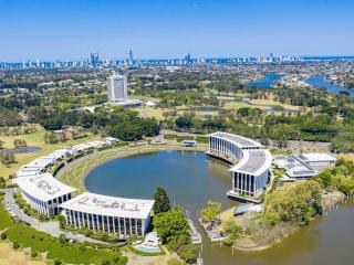 5 star residence Room with Ensuite for rent in Benowa - Gold Coast - 9