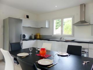 Gîte Champêtre Confort moderne avec Terrasse, Jardin Clos et Climatisation près de Vichy - FR-1-489-492 - Saint-Rémy-en-Rollat - 2
