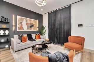 Themed Unit 4BD 3BA Near NRG HOU Med Center S - Houston - 8