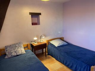 Maison familiale avec jardin clos, proche station thermale - FR-1-489-562 - - 4