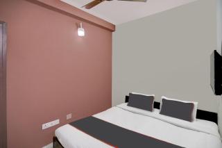 Hotel O Uk House Residency - 1