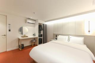 No 25 Hotel Namgumi Branch - - 3