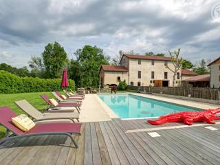 Gîte spacieux avec piscine, animaux acceptés, Wi-Fi et parking privé - FR-1-496-265 - 7