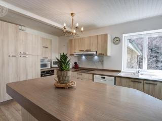 Charmant Gîte Rénové avec Jardin Privatif, Wifi inclus - FR-1-496-331 - Marlhes - 4